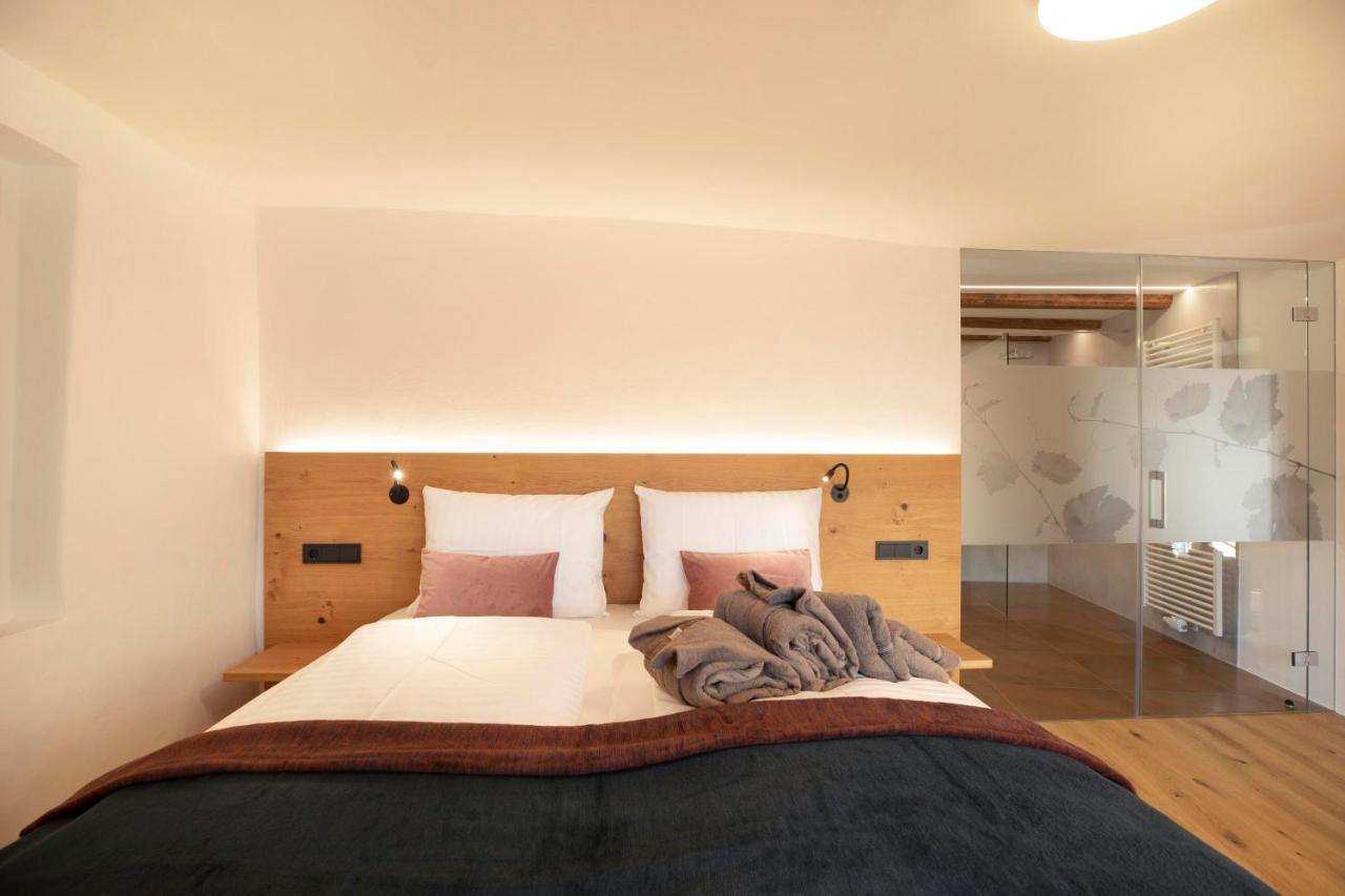 Brantenhof Ferienwohnung Vinea Cortaccia Zewnętrze zdjęcie